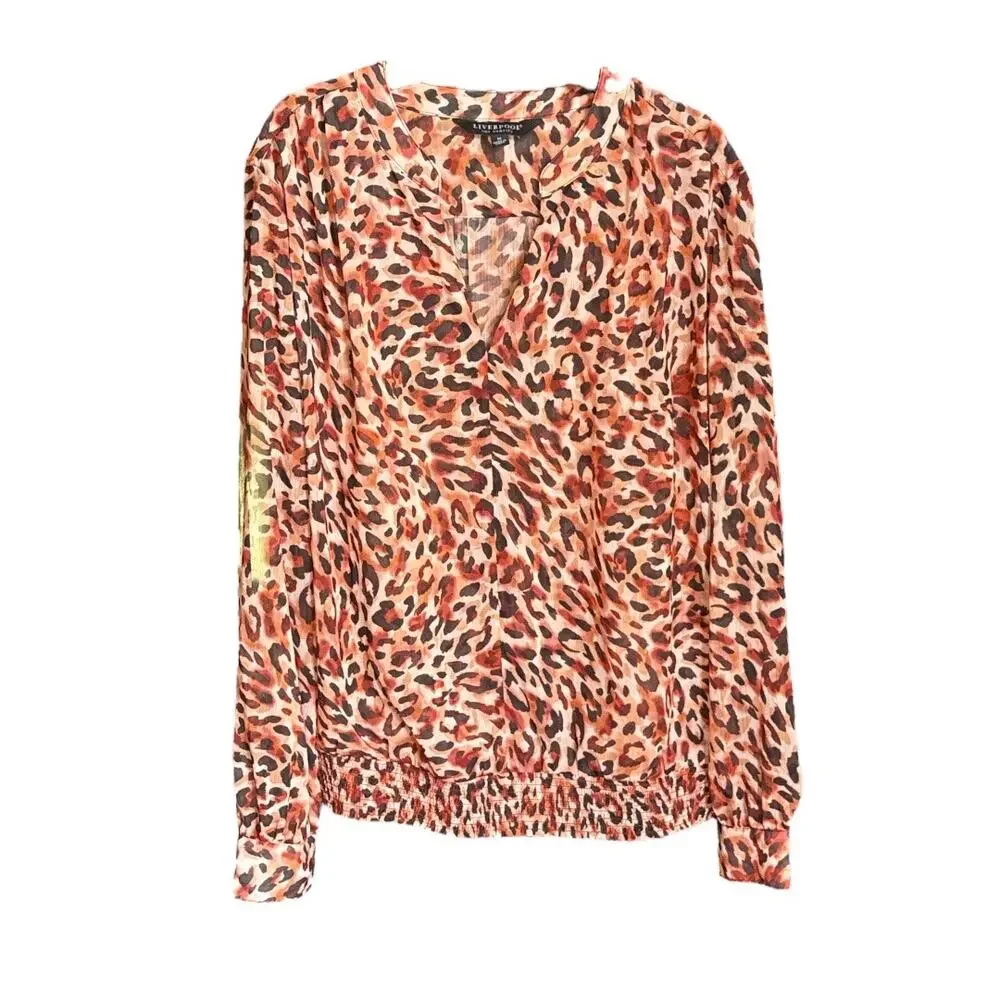 Liverpool Los Angeles Watercolor Animal Print Blouse Smocked Hem Sz Medium NWT - Picture 3 of 10